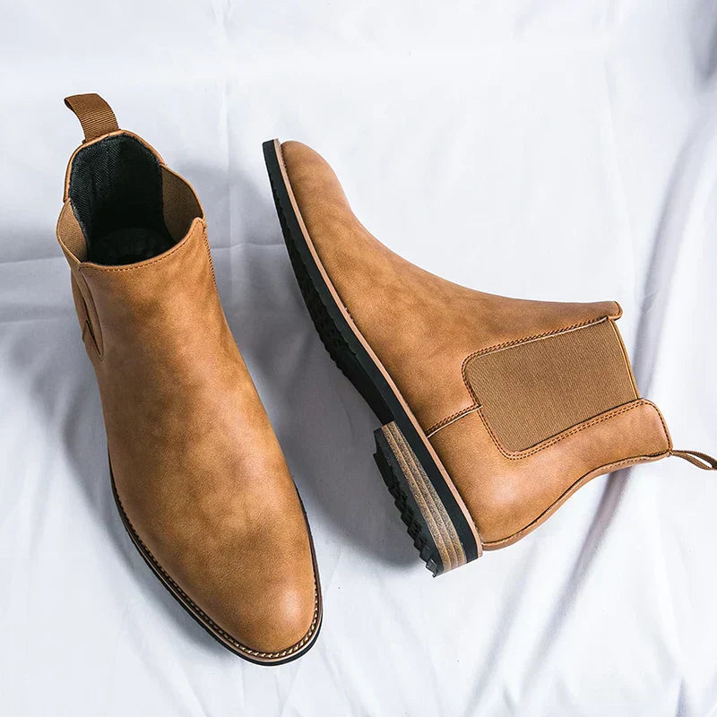 Robert – Elegante Chelsea Boots van Leer